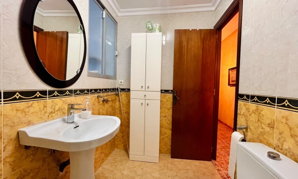 Reventa - Apartamento / Dúplex - Torrevieja