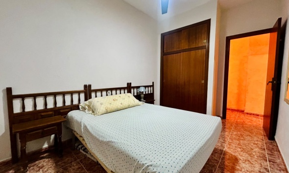 Reventa - Apartamento / Dúplex - Torrevieja