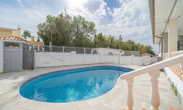 Reventa - Villa / Casa - La Nucía - Panorama
