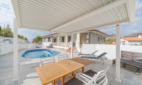 Reventa - Villa / Casa - La Nucía - Panorama
