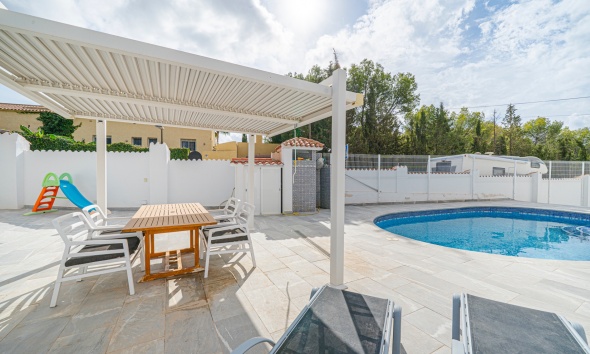 Reventa - Villa / Casa - La Nucía - Panorama