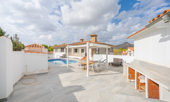 Reventa - Villa / Casa - La Nucía - Panorama