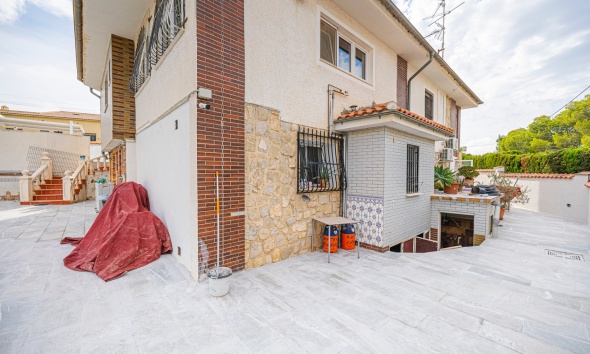 Reventa - Villa / Casa - La Nucía - Panorama