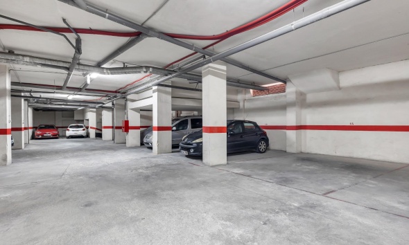 Rynek Wtórny - Apartament / Duplex - Torrevieja - Centro