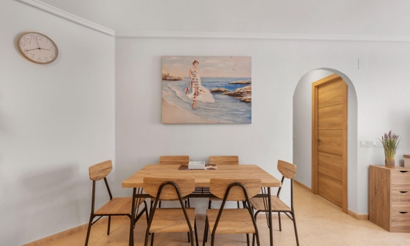 Reventa - Apartamento / Dúplex - Torrevieja - Estacion de autobuses