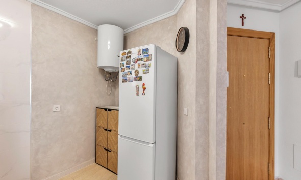 Reventa - Apartamento / Dúplex - Torrevieja - Estacion de autobuses