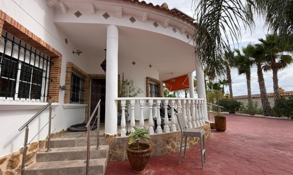Reventa - Finca - Catral - Comunidad valenciana