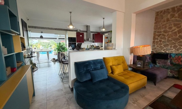 Reventa - Finca - Catral - Comunidad valenciana
