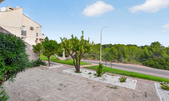 Resale - Apartment / Duplex - Orihuela Costa - Villamartín