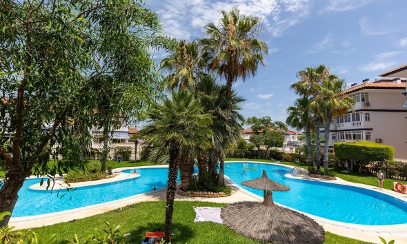 Reventa - Adosado - Torrevieja - La Mata