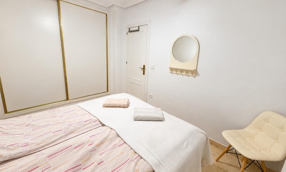 Resale - Apartment / Duplex - Orihuela Costa - Punta Prima