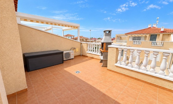 Resale - Apartment / Duplex - Orihuela Costa - Punta Prima