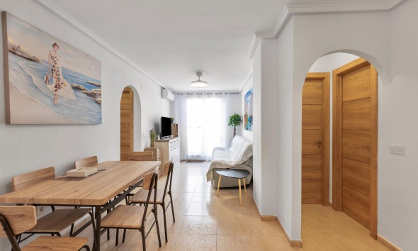 Reventa - Apartamento / Dúplex - Torrevieja - Estacion de autobuses