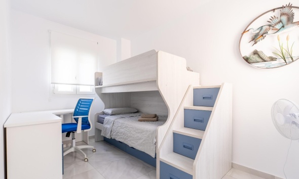 Resale - Townhouse / Terraced House - Torrevieja - Punta Prima