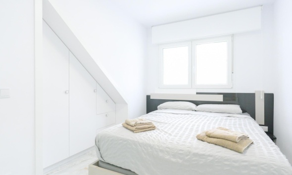 Resale - Townhouse / Terraced House - Torrevieja - Punta Prima