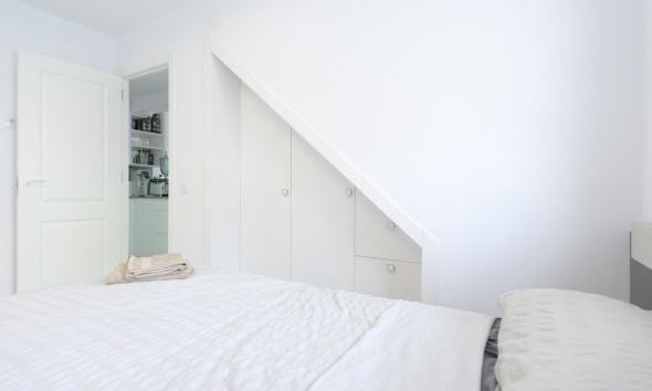 Resale - Townhouse / Terraced House - Torrevieja - Punta Prima