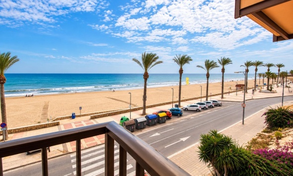 Reventa - Apartamento / Dúplex - El Campello - Playa Muchavista