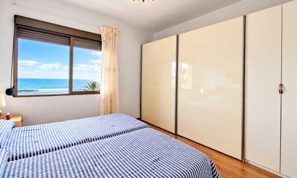 Reventa - Apartamento / Dúplex - El Campello - Playa Muchavista