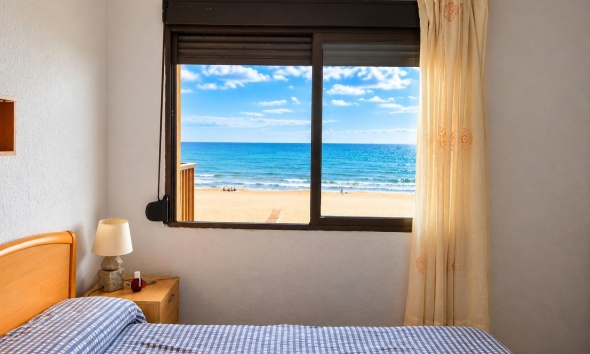 Reventa - Apartamento / Dúplex - El Campello - Playa Muchavista