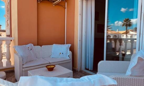 Reventa - Apartamento / Dúplex - Orihuela Costa - Villamartín