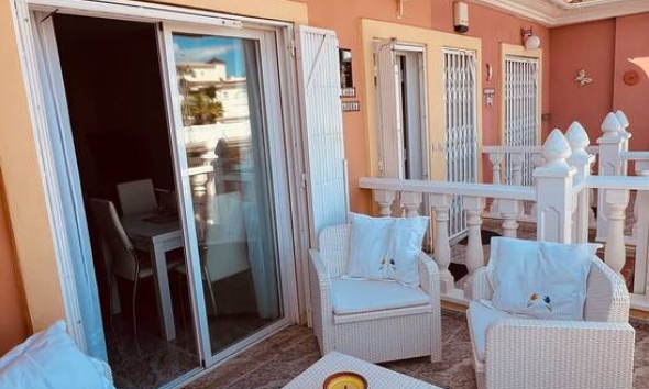 Reventa - Apartamento / Dúplex - Orihuela Costa - Villamartín