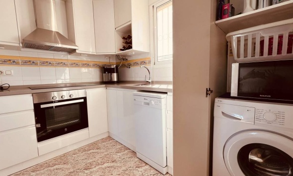 Reventa - Apartamento / Dúplex - Orihuela Costa - Villamartín
