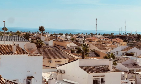 Reventa - Apartamento / Dúplex - Orihuela Costa - Villamartín