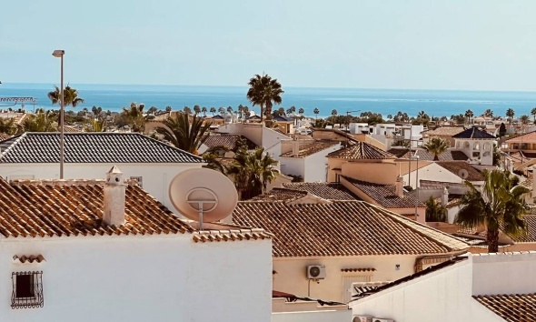 Reventa - Apartamento / Dúplex - Orihuela Costa - Villamartín