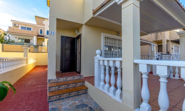 Reventa - Villa / Casa - Orihuela Costa - Las Filipinas