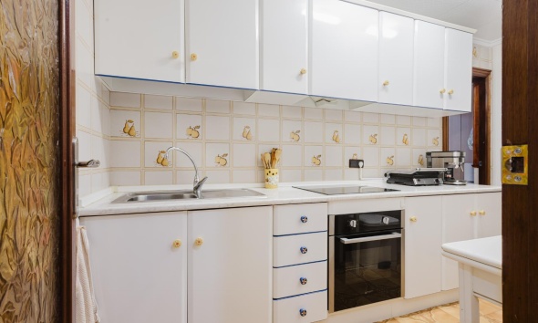 Reventa - Apartamento / Dúplex - Torrevieja - Playa del Acequión