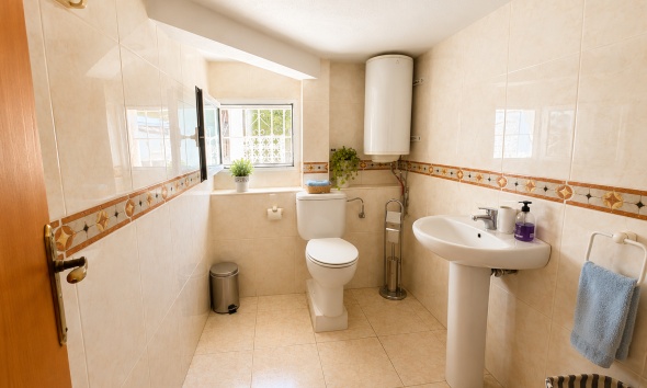 Reventa - Villa / Casa - Torrevieja - La Siesta