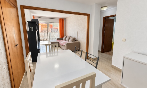 Reventa - Apartamento / Dúplex - Torrevieja - Playa de los Naufragos