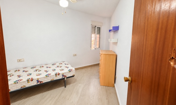 Reventa - Apartamento / Dúplex - Torrevieja - Playa de los Naufragos