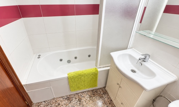 Reventa - Apartamento / Dúplex - Torrevieja - Playa de los Naufragos