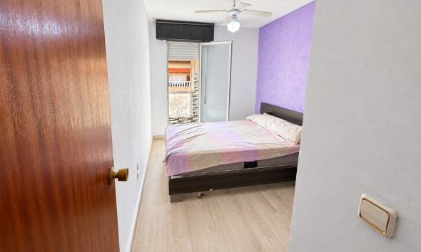 Reventa - Apartamento / Dúplex - Torrevieja - Playa de los Naufragos