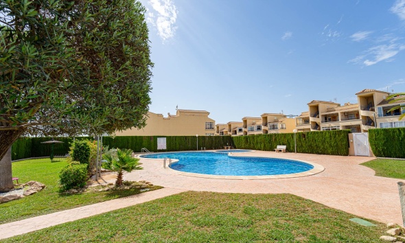 Resale - Apartment / Duplex - Punta Prima