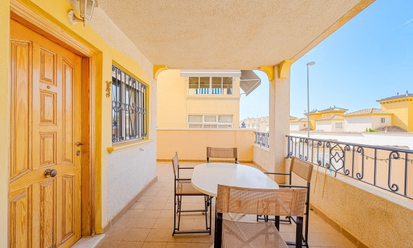 Resale - Apartment / Duplex - Punta Prima