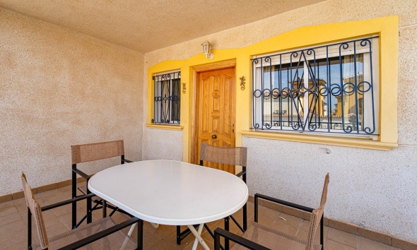 Resale - Apartment / Duplex - Punta Prima