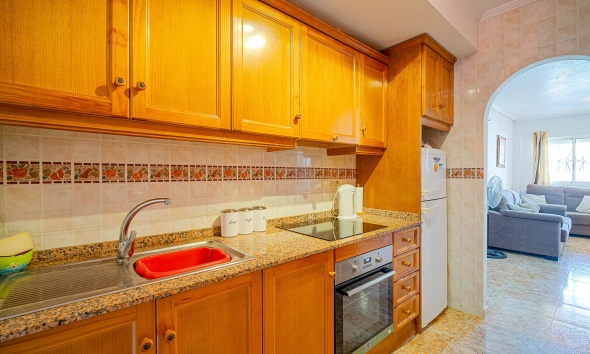 Resale - Apartment / Duplex - Punta Prima