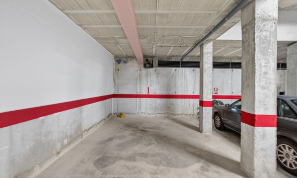 Resale - Apartment / Duplex - Punta Prima