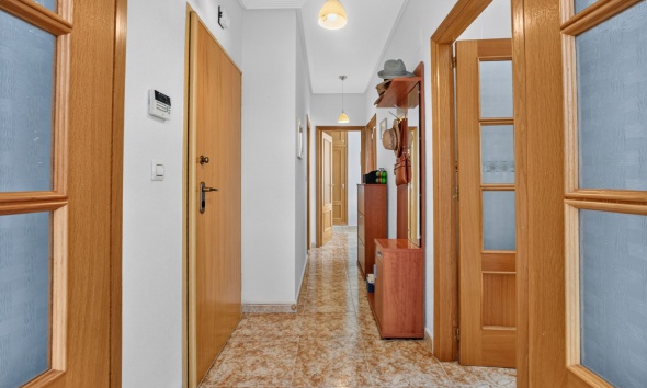 Resale - Apartment / Duplex - Punta Prima