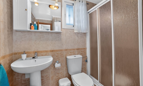 Resale - Apartment / Duplex - Punta Prima