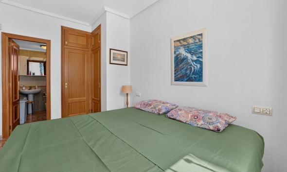 Resale - Apartment / Duplex - Punta Prima