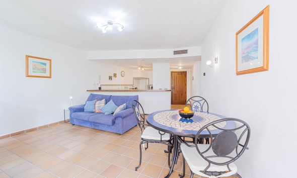 Resale - Apartment / Duplex - Punta Prima