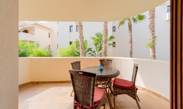 Resale - Apartment / Duplex - Punta Prima