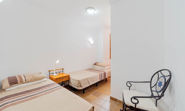 Resale - Apartment / Duplex - Punta Prima