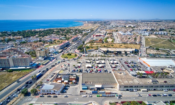 Resale - Apartment / Duplex - Punta Prima
