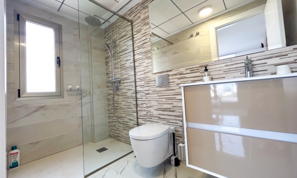 Reventa - Villa / Casa - Orihuela Costa - Villamartín