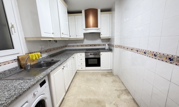 Reventa - Apartamento / Dúplex - Orihuela Costa - Villamartín