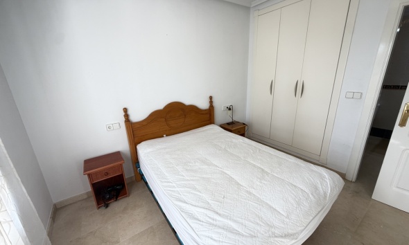 Reventa - Apartamento / Dúplex - Orihuela Costa - Villamartín